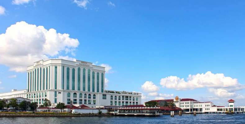 Berjaya Waterfront Hotel, Johor Bahru - Hotel Facade - Day View